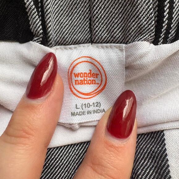 Edgy mixed-plaid mini skirt - Picture 3 of 3